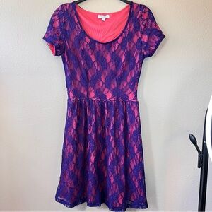 Delia’s size medium purple lace dress stretchy soft EUC